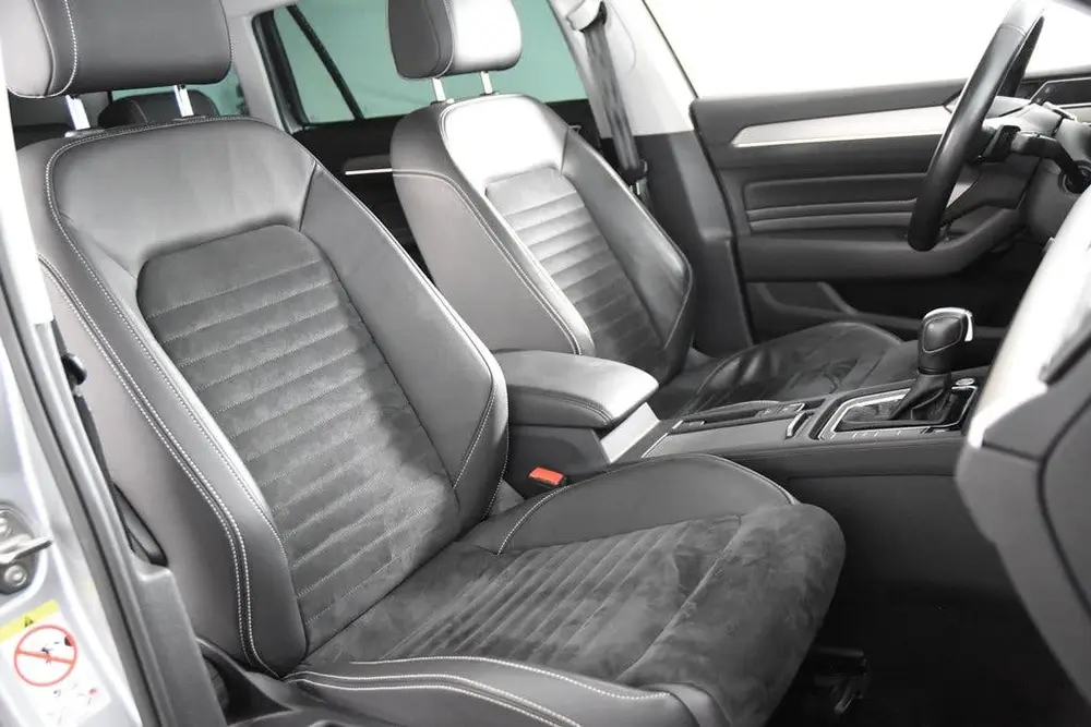 Volkswagen Passat Variant 1.5 TSI Elegance *1ste Eigenaar*Le uit 2020, foto 3