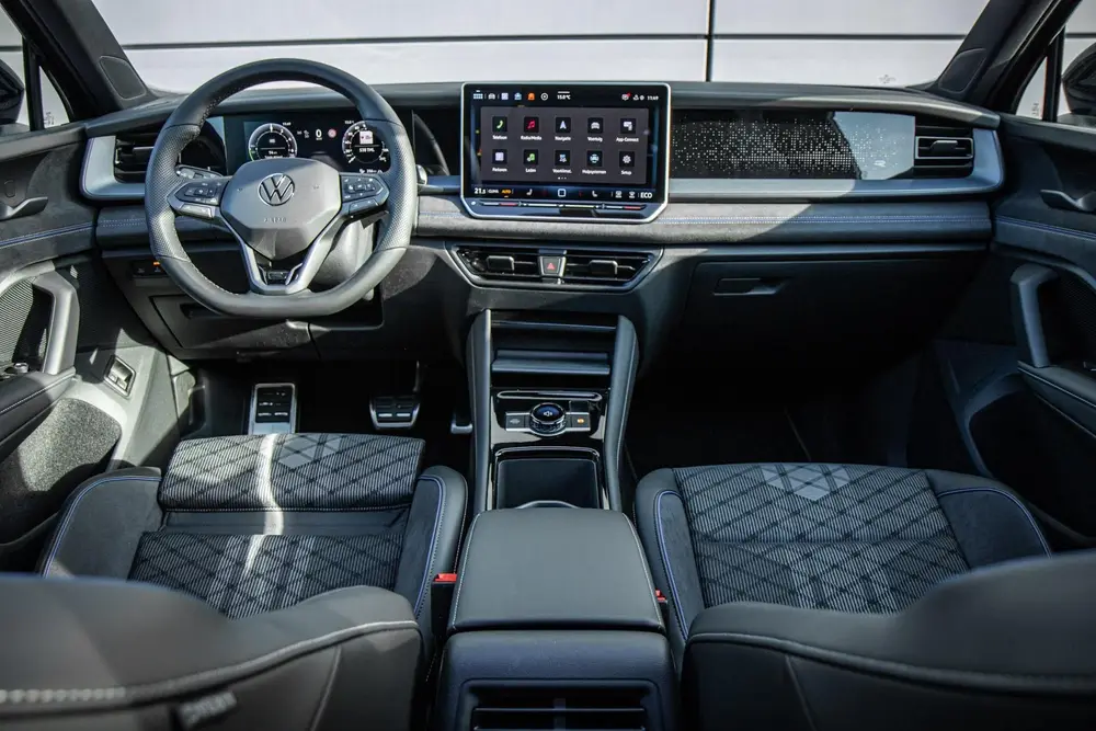 Volkswagen Tayron 1.5 eHybrid 204pk DSG R-Line Edition | LMV uit 2026, foto 5