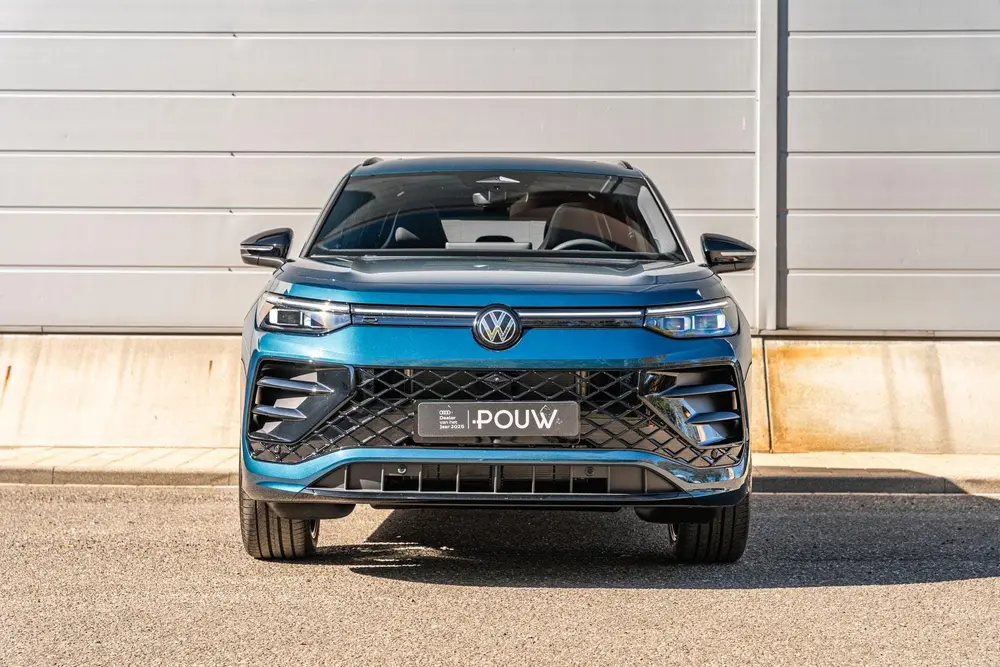 Volkswagen Tayron 1.5 eHybrid 204pk R-Line Edition | Black S uit 2026, foto 10