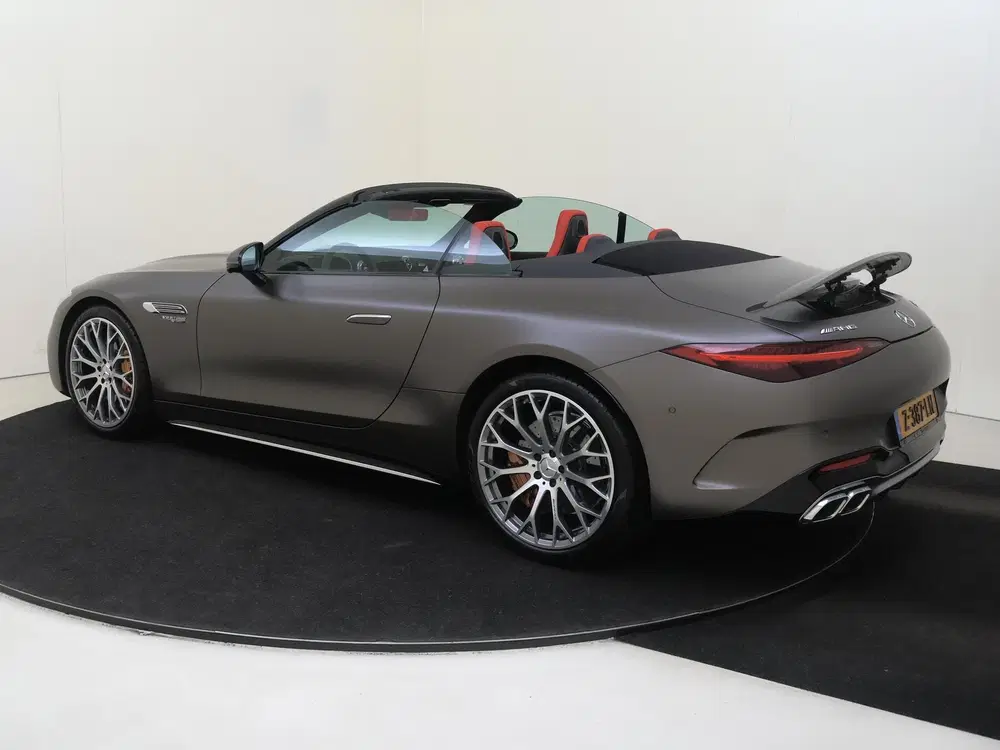 Mercedes-Benz SL AMG 55 4MATIC+ uit 2024, foto 3