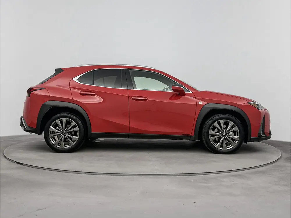 Lexus UX 250h F-Sport Design uit 2024, foto 16