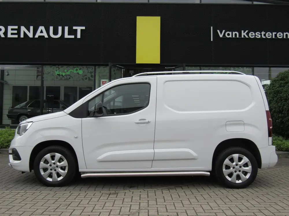 Opel Combo GB 1.5 Diesel 131pk L1H1 Aut Edition uit 2024, foto 3
