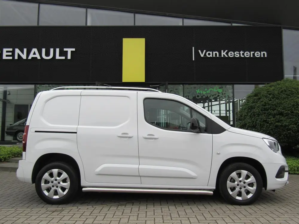 Opel Combo GB 1.5 Diesel 131pk L1H1 Aut Edition uit 2024, foto 4
