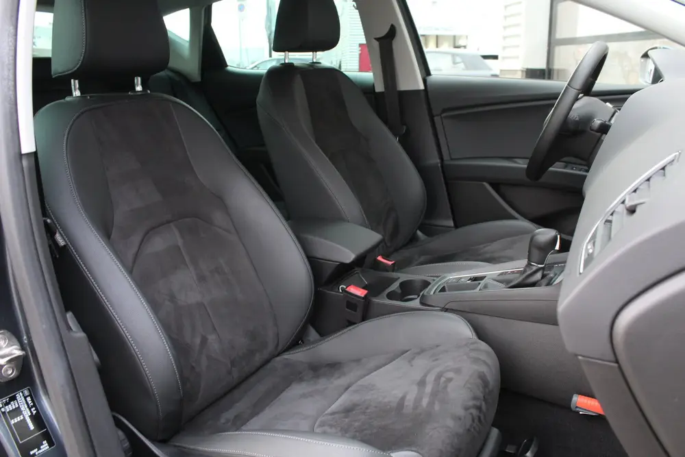 SEAT Leon 1.0 EcoTSI Style Business Intense uit 2019, foto 10