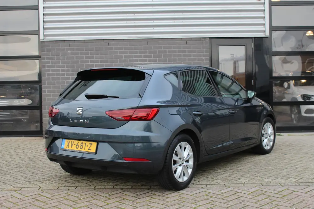 SEAT Leon 1.0 EcoTSI Style Business Intense uit 2019, foto 3