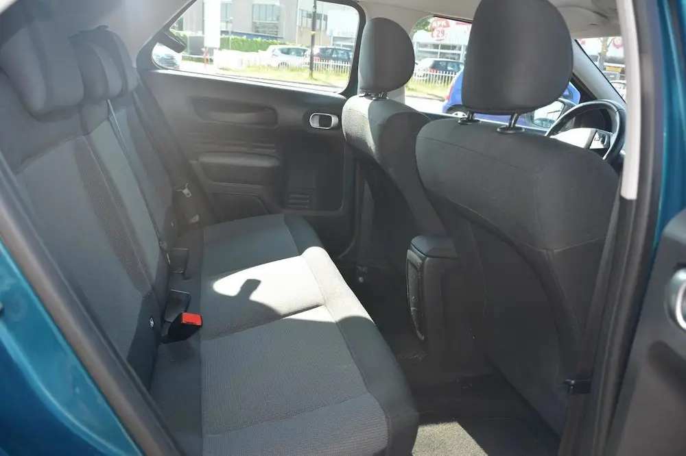Citroën C4 Cactus Citroen C4 Cactus 1.2 PureTech Feel Clima uit 2019, foto 9