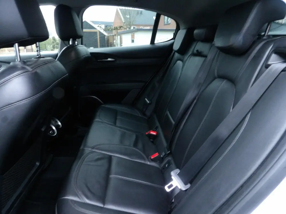 Alfa Romeo Stelvio 2.0 T AWD Super Q4 / Rijklaarprijs / Trek uit 2020, foto 10