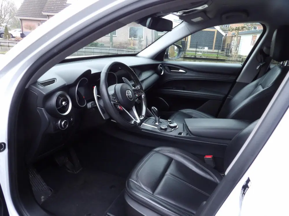 Alfa Romeo Stelvio 2.0 T AWD Super Q4 / Rijklaarprijs / Trek uit 2020, foto 11