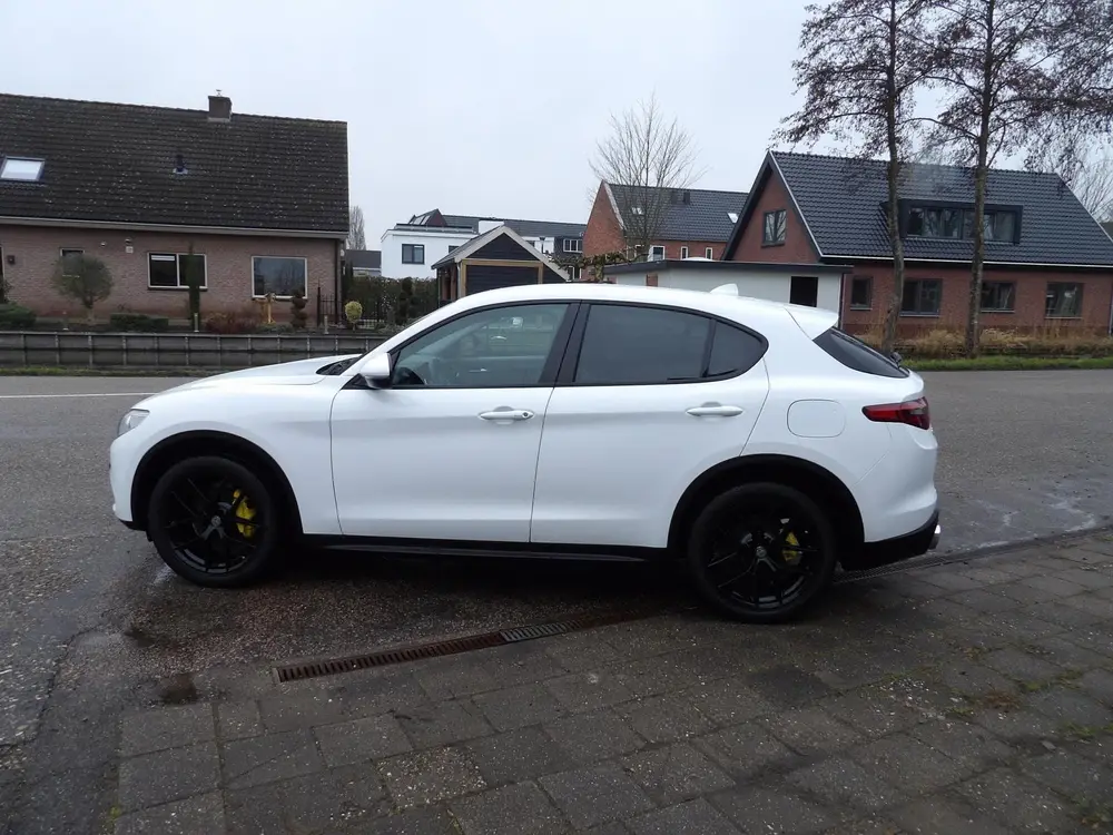 Alfa Romeo Stelvio 2.0 T AWD Super Q4 / Rijklaarprijs / Trek uit 2020, foto 6