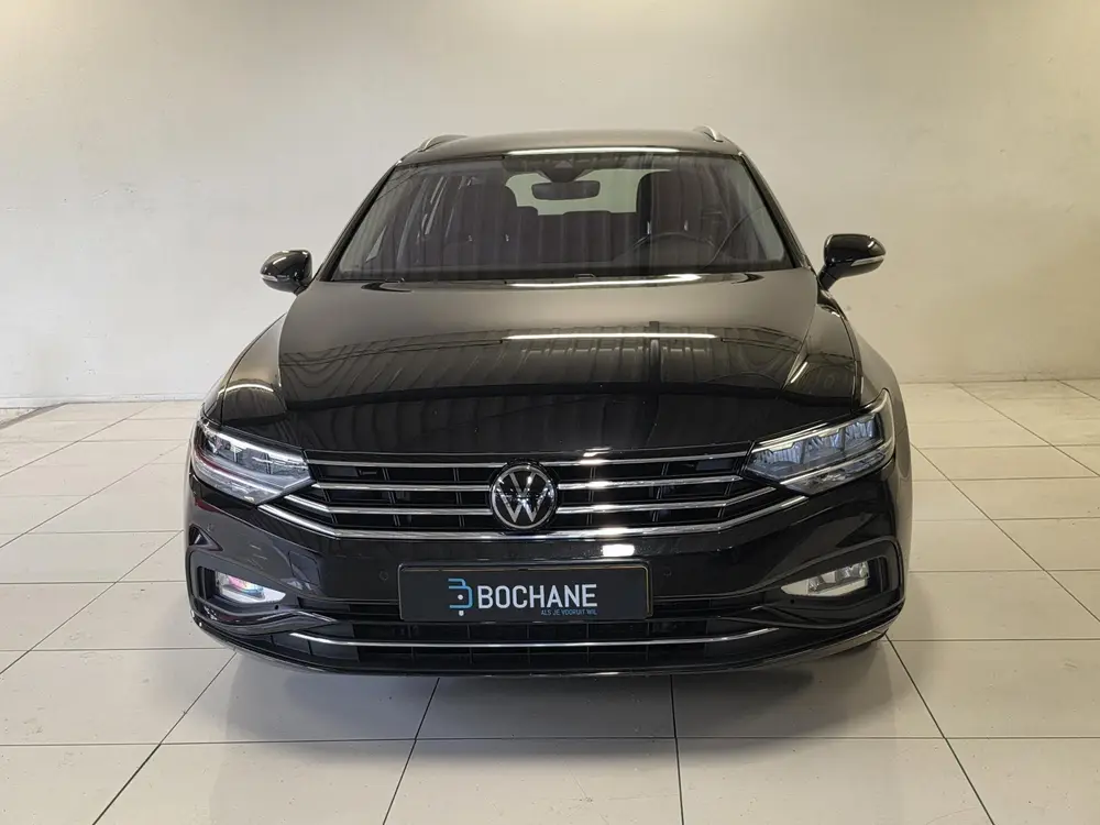 Volkswagen Passat Variant 1.5 TSI Business | Camera | Naviga uit 2023, foto 19
