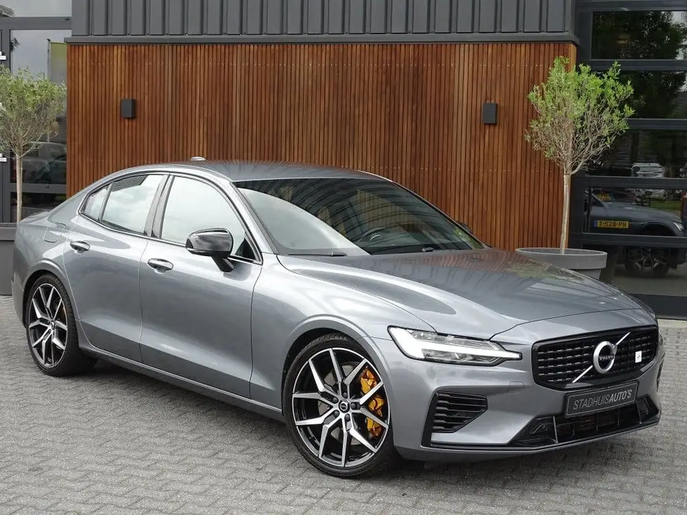 Volvo S60 T8 Polestar 405PK AWD / Harman Kardon / Brembo uit 2019, foto 2