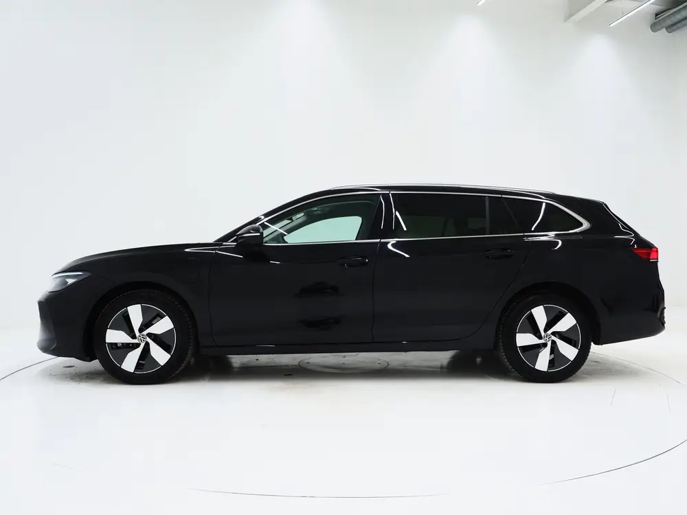 Volkswagen Passat Variant 1.5 eHybrid 204PK | Leder/Alcantar uit 2025, foto 2