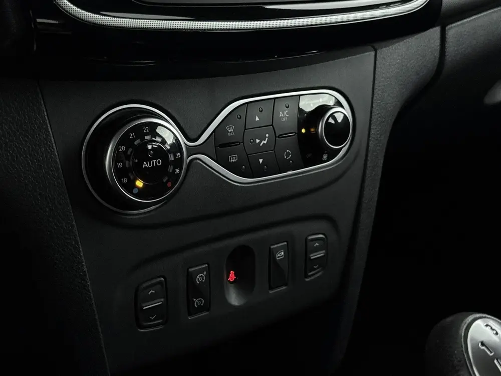 Dacia Logan MCV 0.9 TCe Tech Road Stepway 90Pk | Navigatie | uit 2020, foto 19