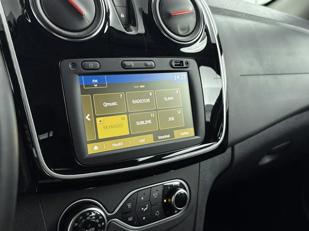 Dacia Logan MCV 0.9 TCe Tech Road Stepway 90Pk | Navigatie | uit 2020, foto 7