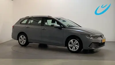 Volkswagen Golf Variant 1.0 TSI 110pk Life Camera DAB+ Navig uit 2022