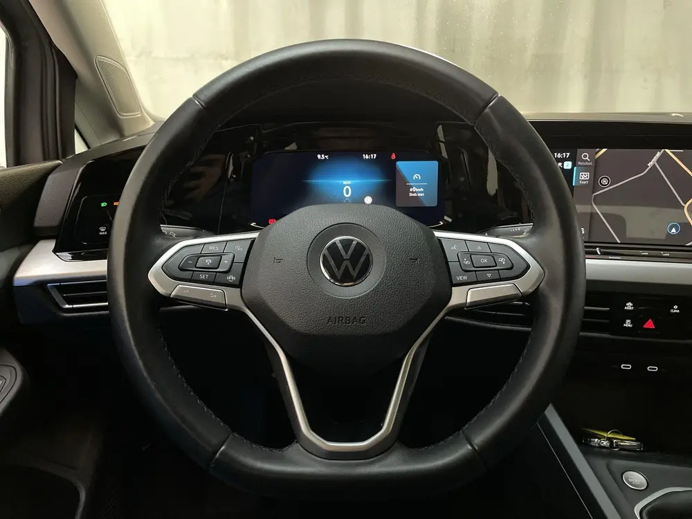 Volkswagen Golf Variant 1.0 TSI 110pk Life Camera DAB+ Navig uit 2022, foto 5