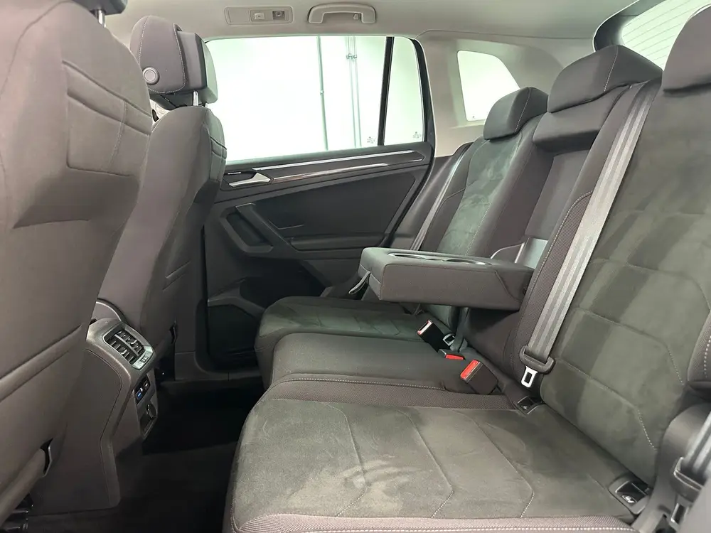 Volkswagen Tiguan 1.5 TSI Elegance | Harman/Kardon | 360 cam uit 2021, foto 19