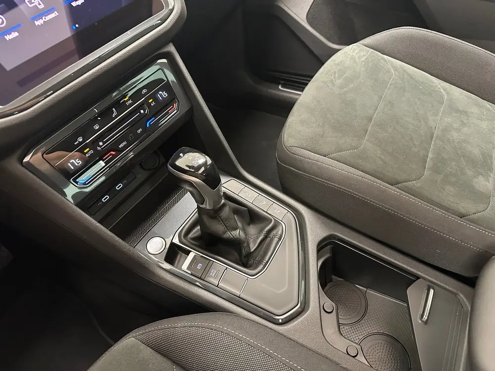 Volkswagen Tiguan 1.5 TSI Elegance | Harman/Kardon | 360 cam uit 2021, foto 9