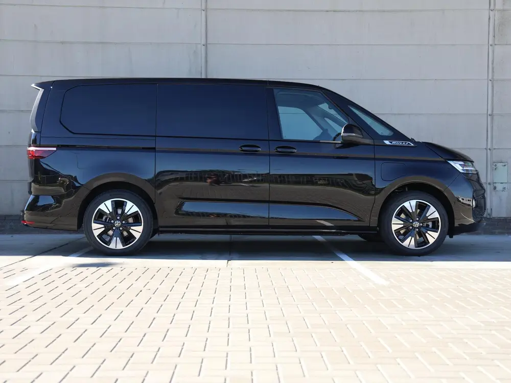 Volkswagen Multivan Bulli Edition L2 1.5 eHybrid EU6 180 kW uit 2026, foto 2