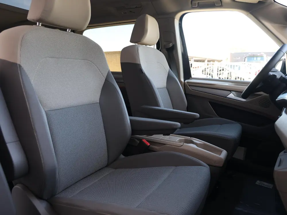 Volkswagen Multivan Bulli Edition L2 1.5 eHybrid EU6 180 kW uit 2026, foto 8