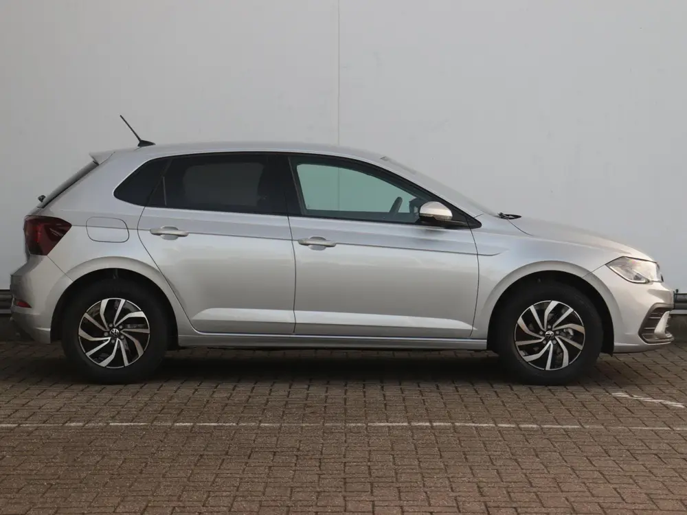 Volkswagen Polo Life Edition 1.0 TSI 95 PK | Achteruitrijcam uit 2026, foto 3