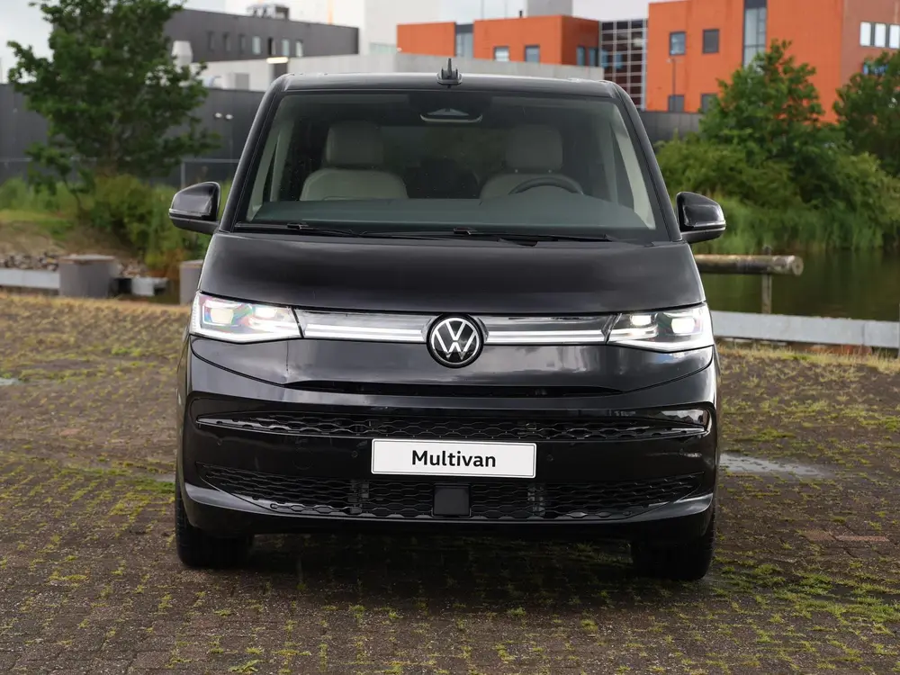Volkswagen Multivan Bulli Edition L2 1.5 eHybrid EU6 180 kW uit 2026, foto 4