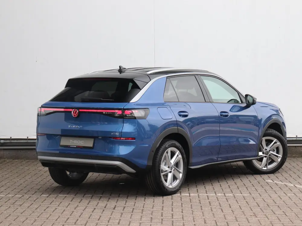 Volkswagen T-Roc Style First Edition 1.5 eTSI 85 kW / 116 PK uit 2026, foto 5