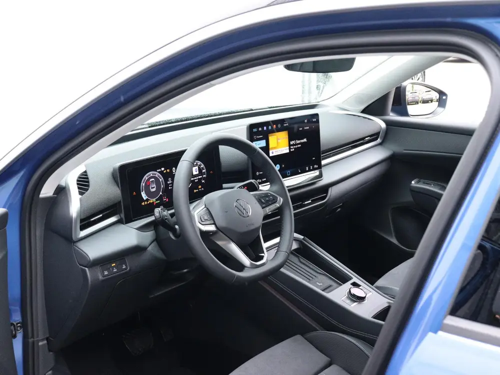 Volkswagen T-Roc Style First Edition 1.5 eTSI 85 kW / 116 PK uit 2026, foto 9