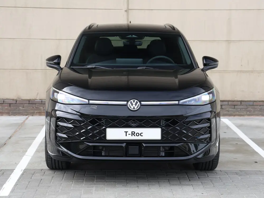 Volkswagen T-Roc R-Line First Edition 1.5 eTSI 150 PK | Pano uit 2026, foto 4