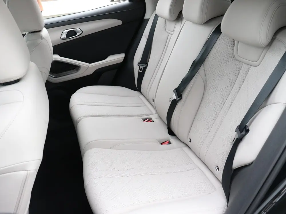 BYD Atto 2 DM-i Boost uit 2026, foto 11
