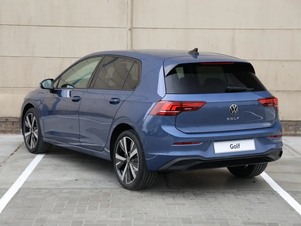 Volkswagen Golf Life Edition 1.5 eHybrid 204 PK | 18" velgen uit 2026, foto 13