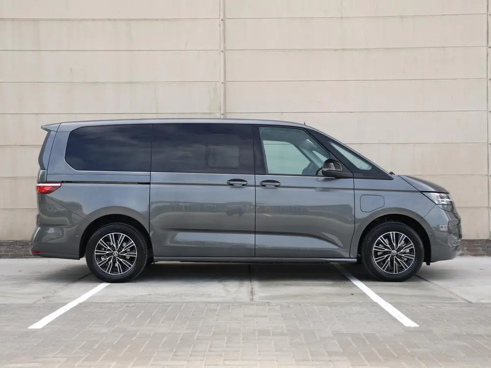 Volkswagen Multivan Economy Business L2 1.5 eHybrid EU6 180 uit 2026, foto 2