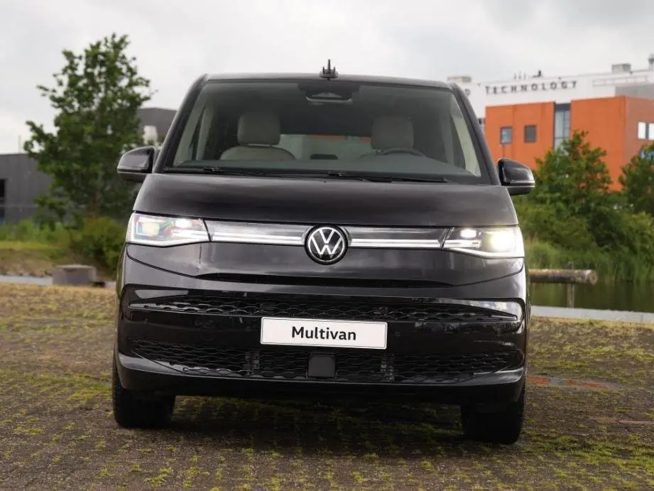 Volkswagen Multivan Bulli Edition L2 1.5 eHybrid EU6 180 kW uit 2026, foto 13