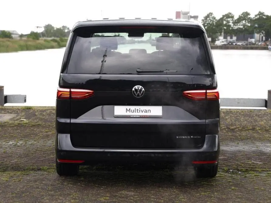 Volkswagen Multivan Bulli Edition L2 1.5 eHybrid EU6 180 kW uit 2026, foto 6