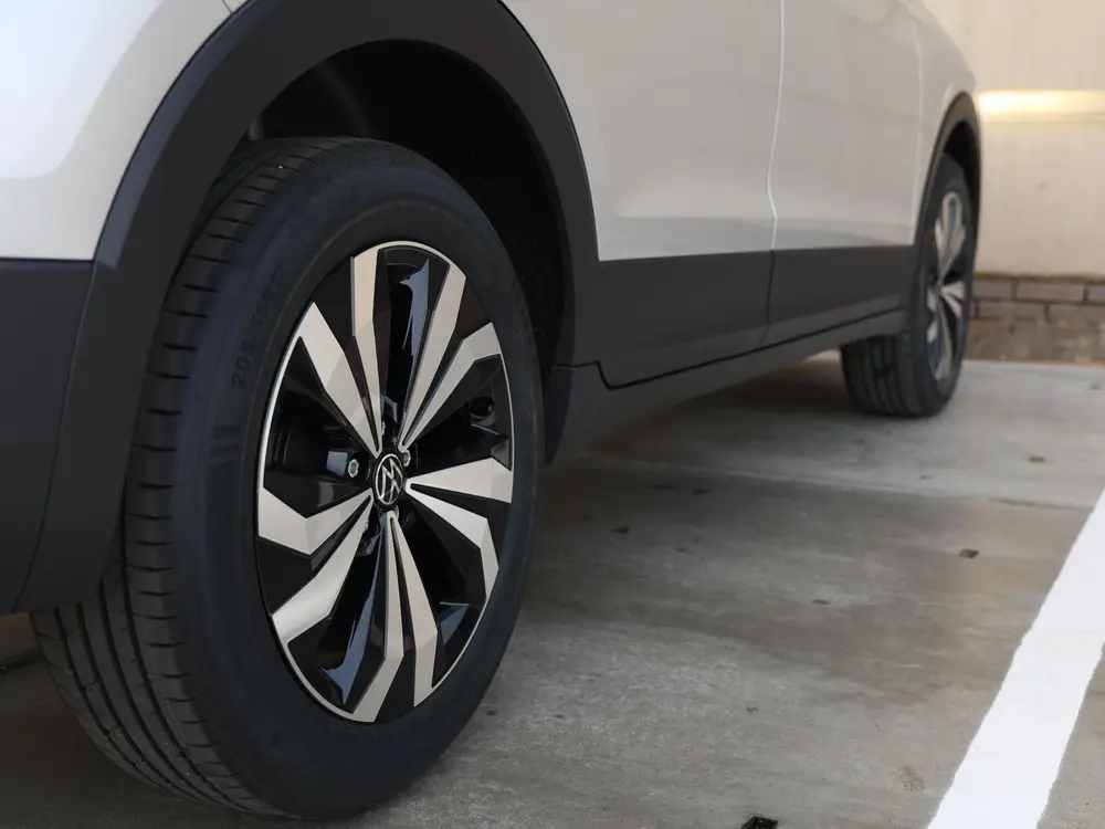 Volkswagen T-Cross Life Edition 1.0 TSI 95 PK | Camera | PDC uit 2026, foto 17