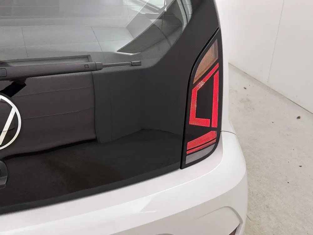 Volkswagen Up! 1.0 | 65 PK | Airco | Maps + More | DAB+ Radi uit 2021, foto 17