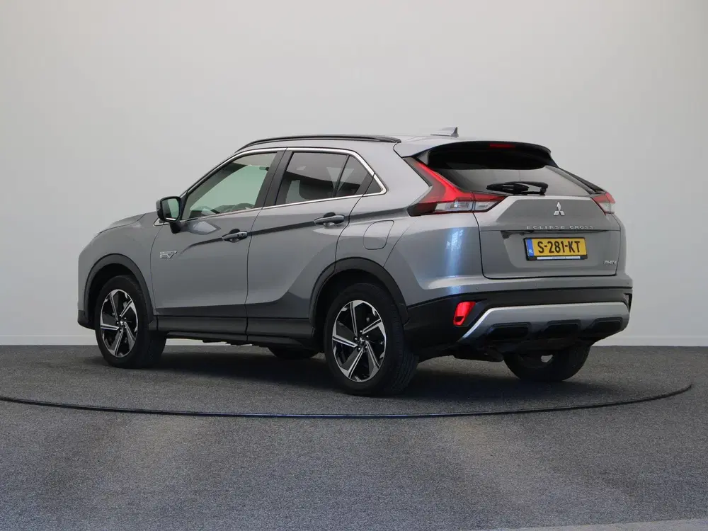 Mitsubishi Eclipse Cross 2.4 PHEV Intense 1e Eigenaar uit 2022, foto 2
