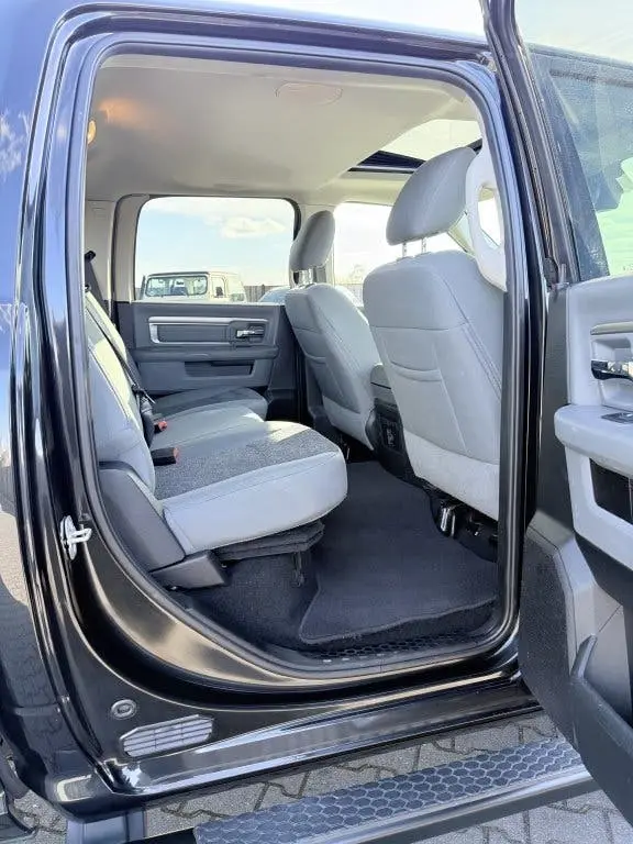 Dodge Ram 1500 Classic HEMI V8 4x4 (bj 2020, automaat) uit 2020, foto 14