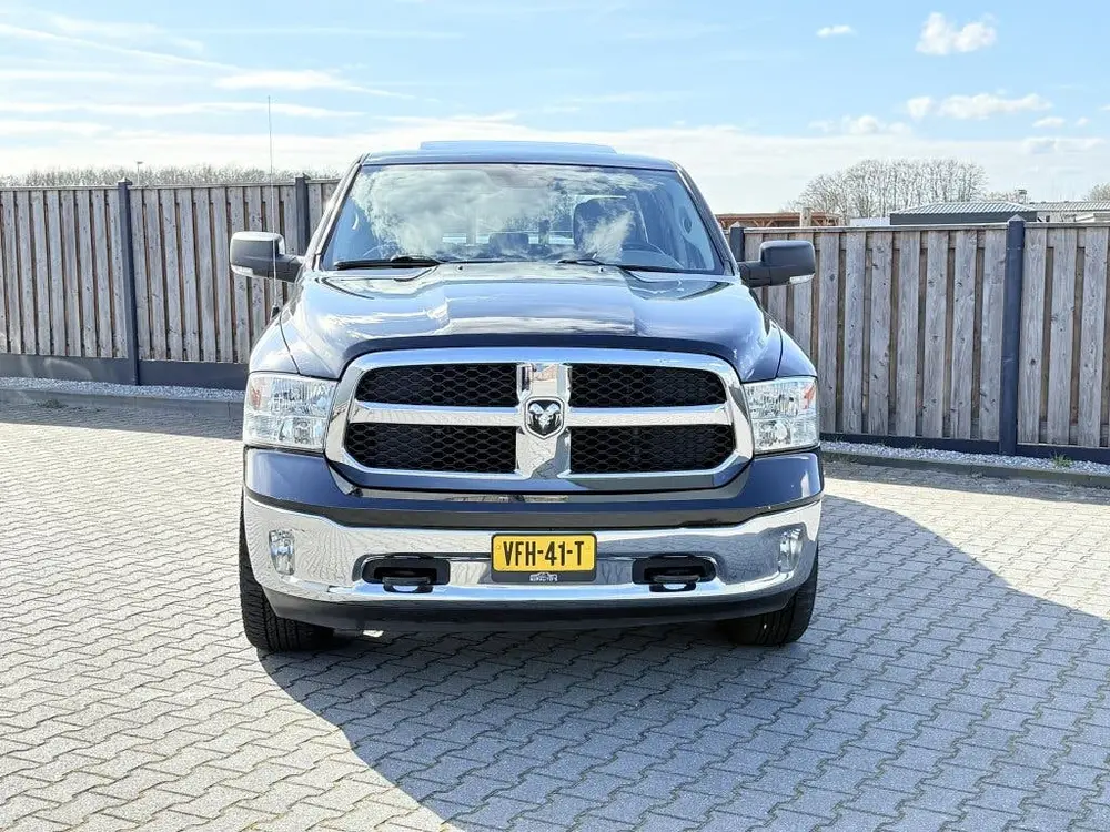 Dodge Ram 1500 Classic HEMI V8 4x4 (bj 2020, automaat) uit 2020, foto 2