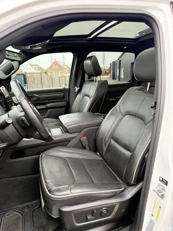 Dodge Ram 1500 5.7 V8 4x4 HEMI LIMITED HARMAN/KARDON uit 2021, foto 12