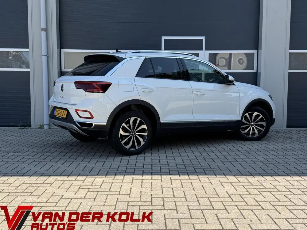 Volkswagen T-Roc 1.0 TSI Style | Digital Cockpit | LED | Car uit 2022, foto 2