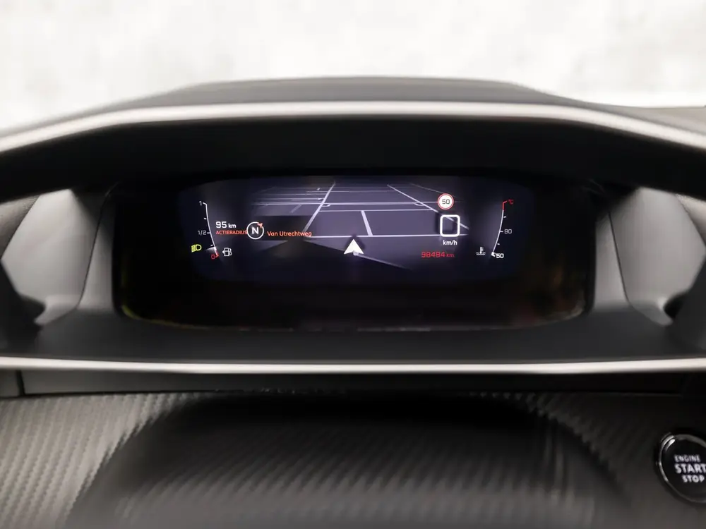 Peugeot 2008 1.2 PureTech Allure Sport (VIRTUAL COCKPIT, APP uit 2021, foto 20