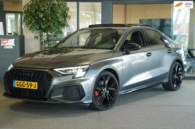 Audi A3 LIMOUSINE 35 TFSI S-Line S-tronic Pano Navi Led Lede uit 2021