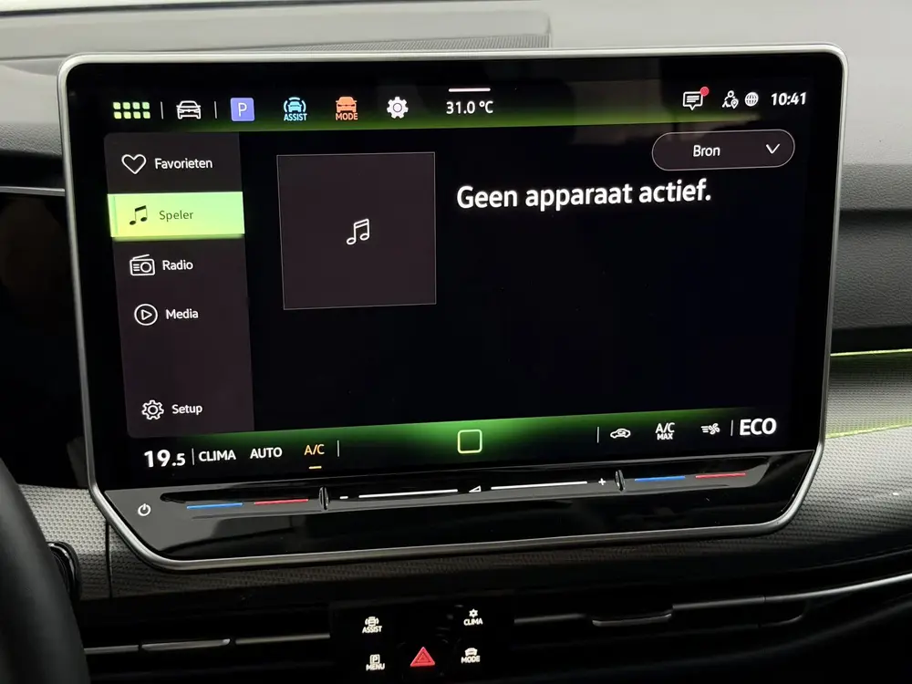 Volkswagen Golf 1.5 eHybrid Life Edition Plug-in Camera, App uit 2025, foto 20