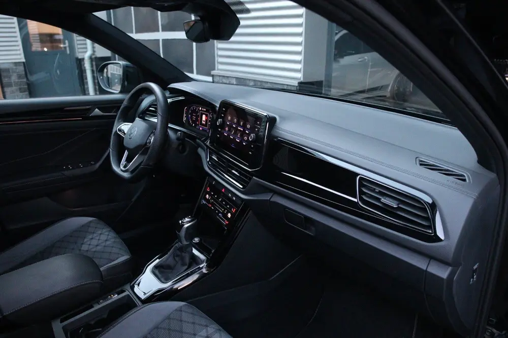 Volkswagen T-Roc 1.5 TSI 3x R-Line| Pano| I.Q.| Camera| Keyl uit 2022, foto 13