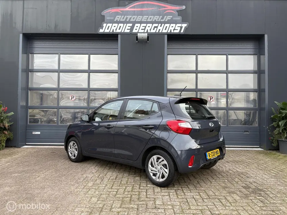 Hyundai I10 1.0 Comfort Automaat uit 2022, foto 6