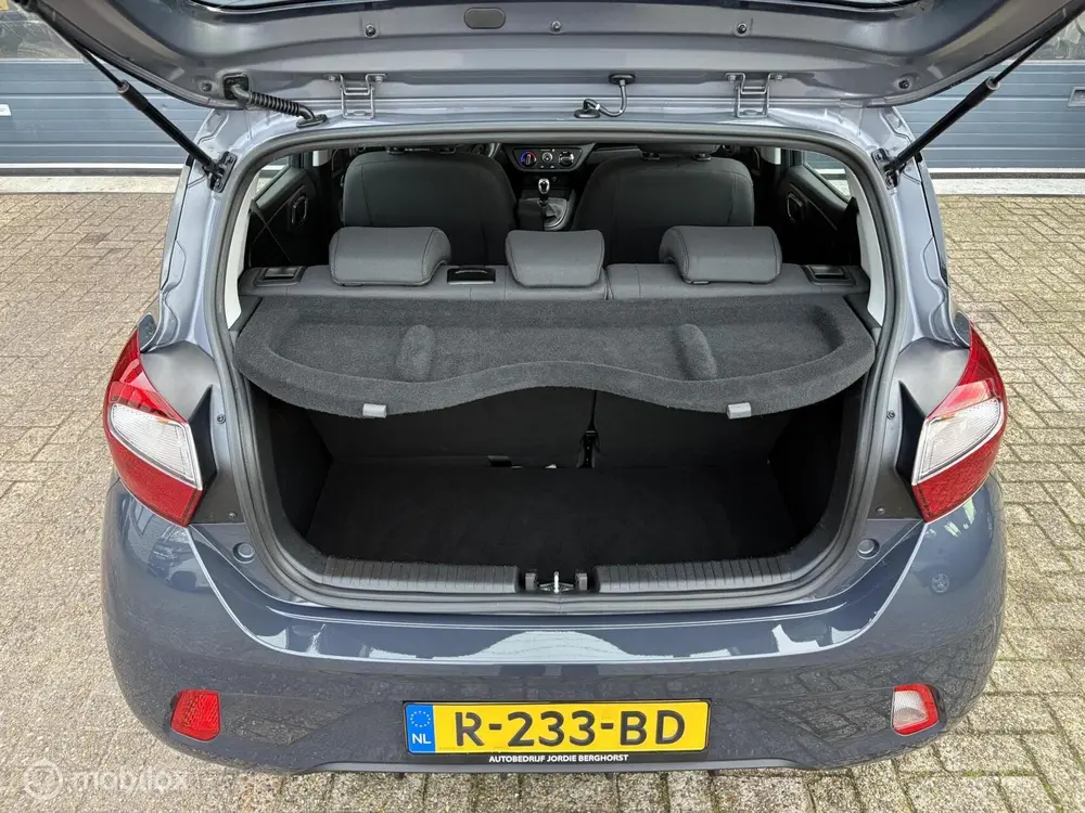 Hyundai I10 1.0 Comfort Automaat uit 2022, foto 7