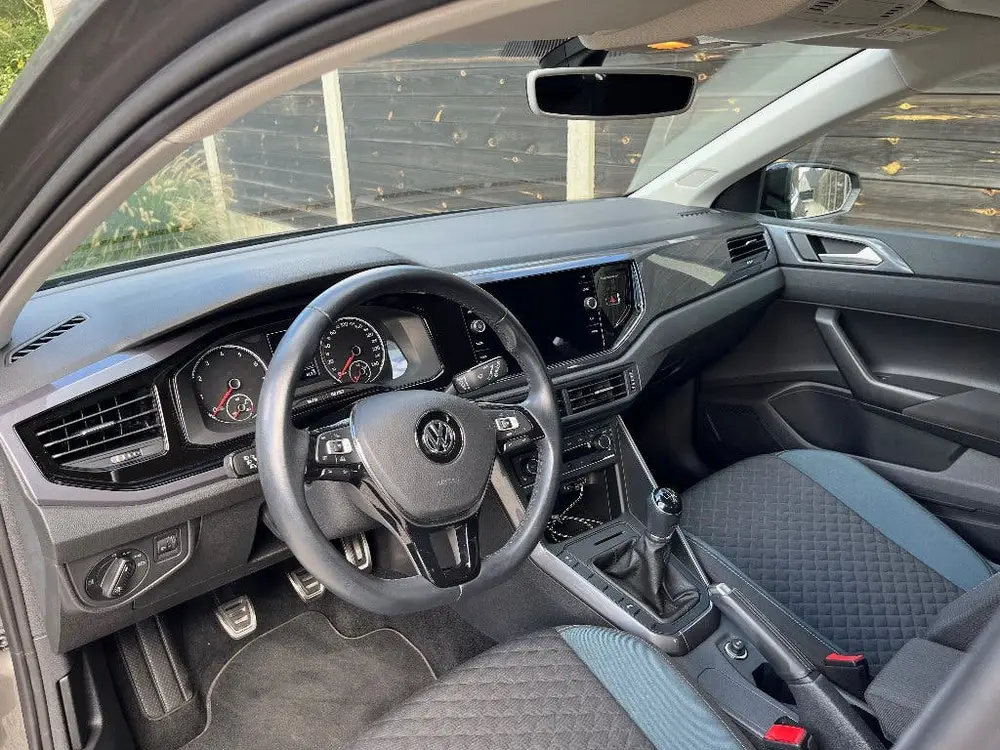 Volkswagen Polo IQ Drive 1.0 TSI OPF • CarPlay • ACC uit 2020, foto 14