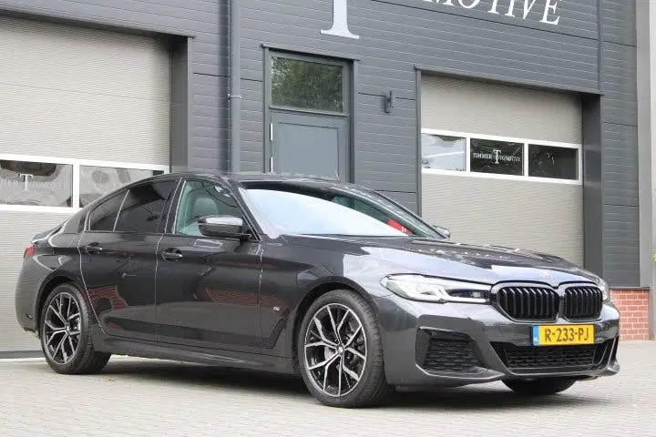 BMW 5-serie 5 Serie 520i Business Edition Plus M-Sport uit 2022, foto 3