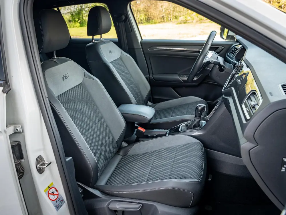 Volkswagen T-Roc 1.5 TSI R-line | Keyless | Climate | Elektr uit 2022, foto 13